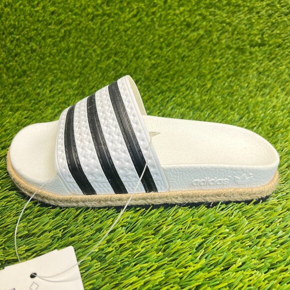 Sandals_&_Flip_Flops